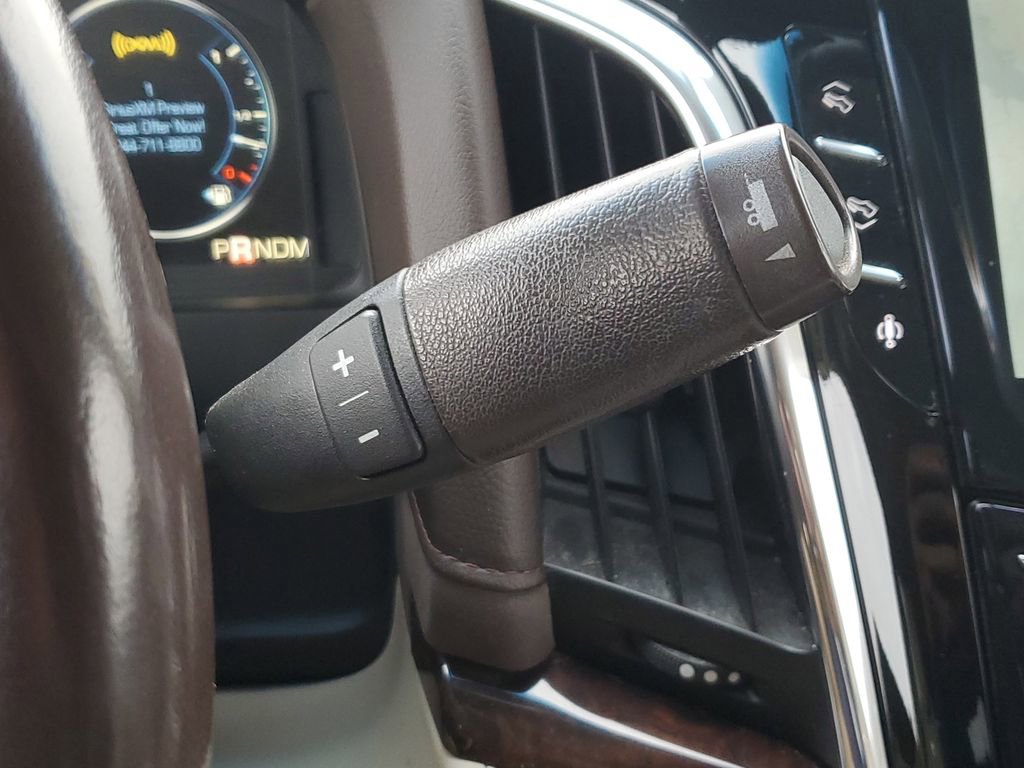 Used 2015 Cadillac Escalade ESV 4WD image 33