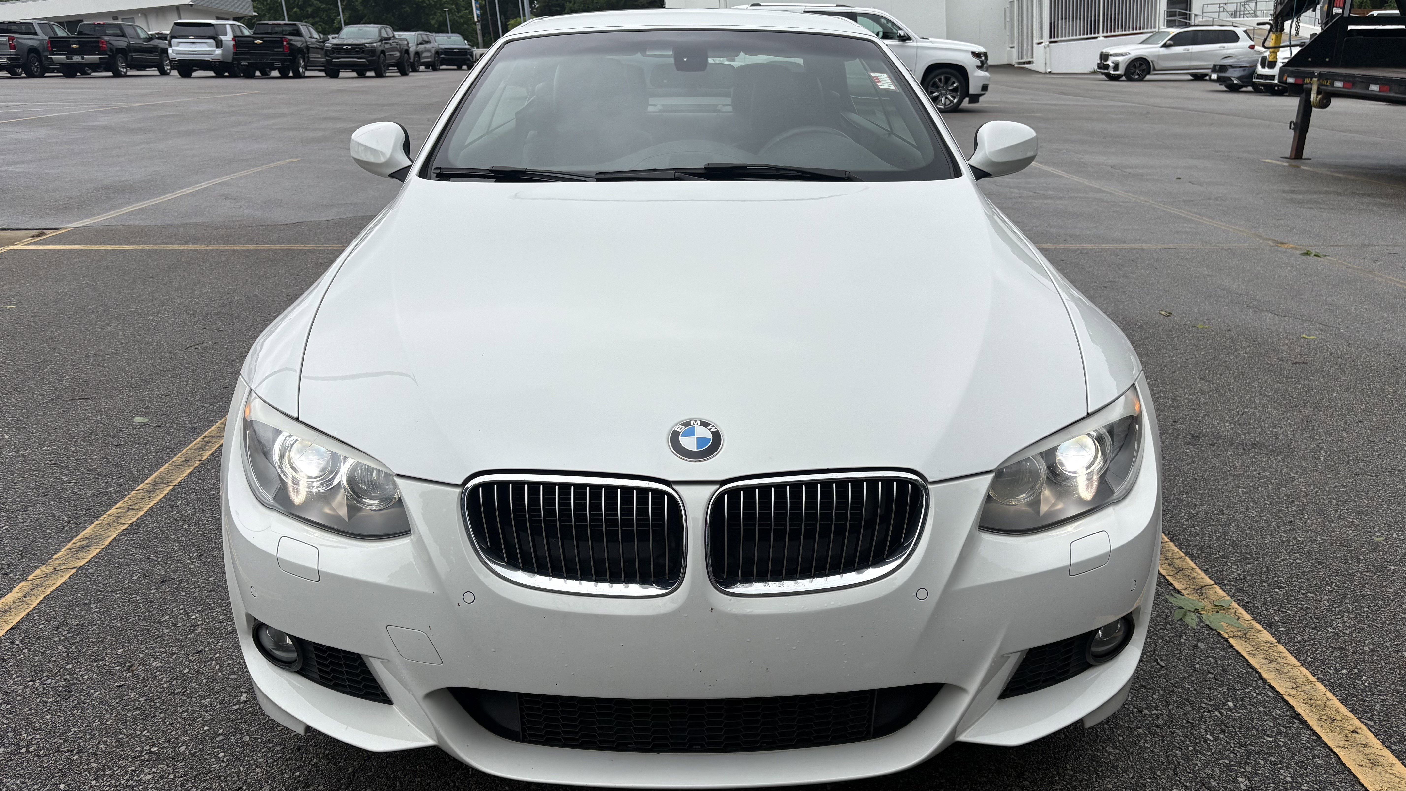 Used 2013 BMW 335i Convertible RWD image 3