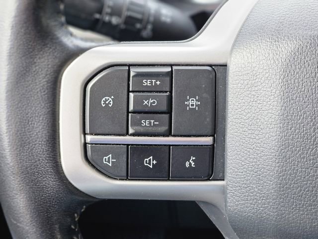 Used 2024 Ford Expedition Max XLT image 17