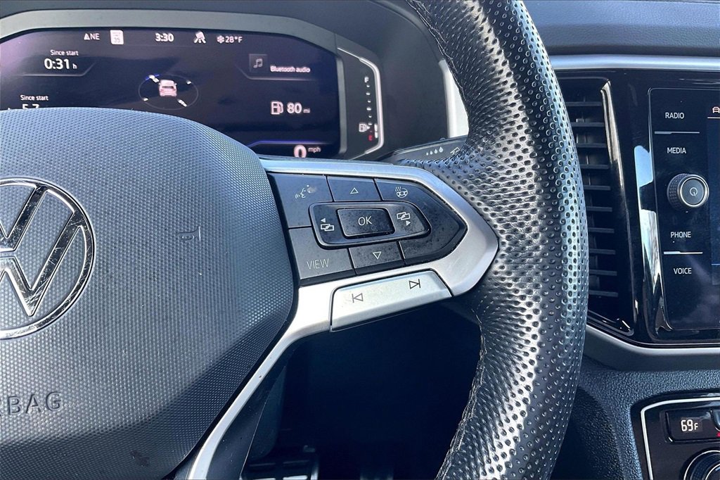 Used 2023 Volkswagen Atlas Cross Sport SEL Premium R-Line image 19