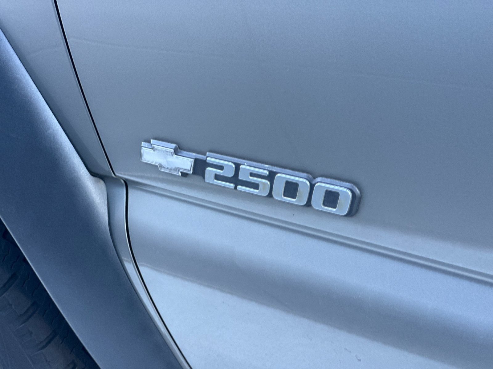 Used 2003 Chevrolet Silverado 2500 W/T RWD image 20