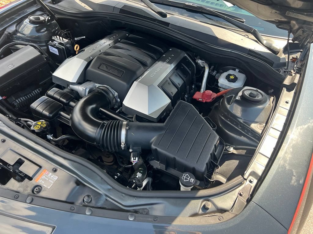 Used 2012 Chevrolet Camaro SS RWD image 41