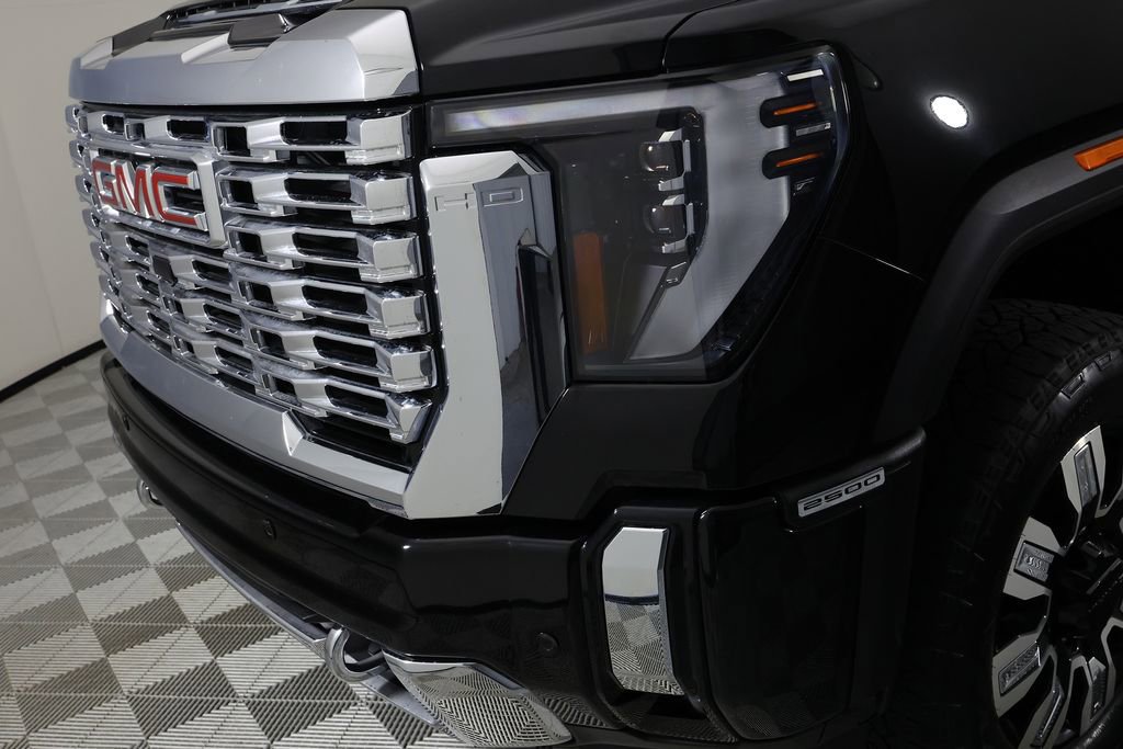 Used 2024 GMC Sierra 2500 Denali w/ Denali Reserve Package AWD/4WD image 49