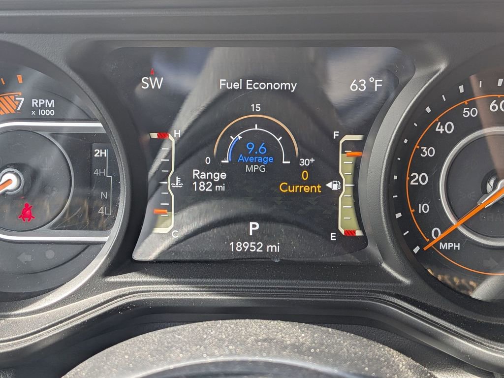 Used 2024 Jeep Wrangler Unlimited Sport AWD/4WD image 23