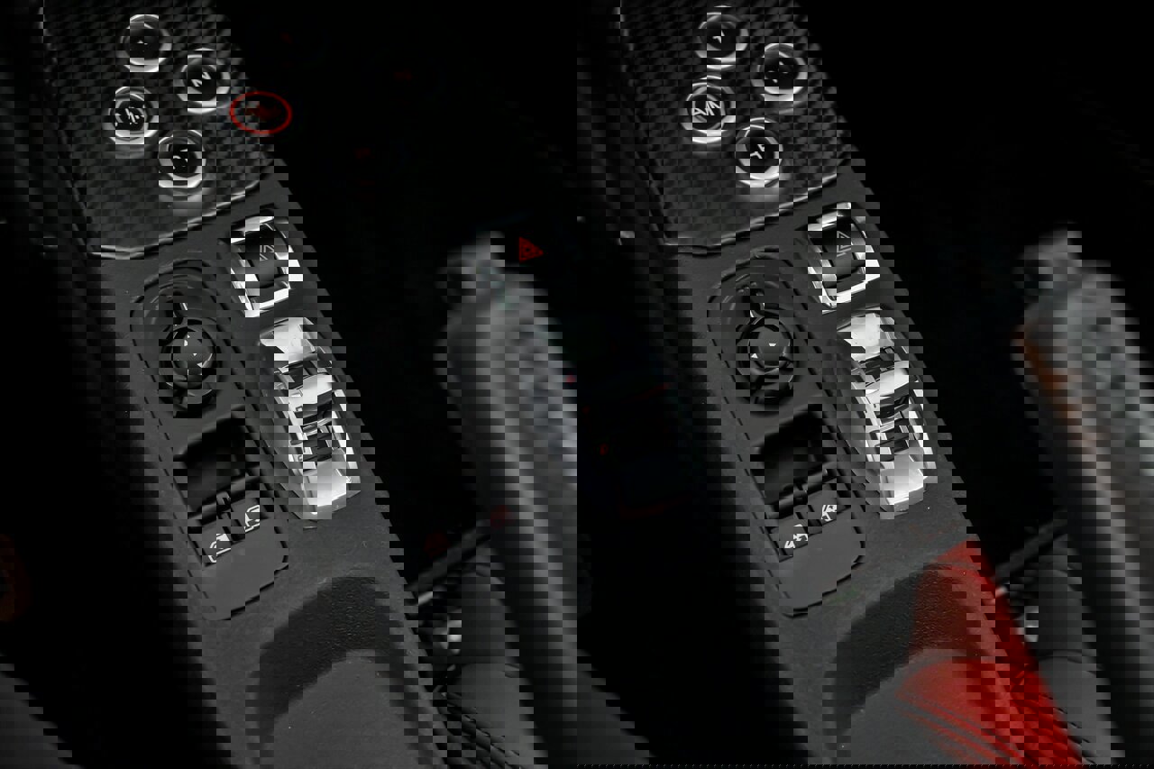 Used 2020 Alfa Romeo 4C Spider image 36