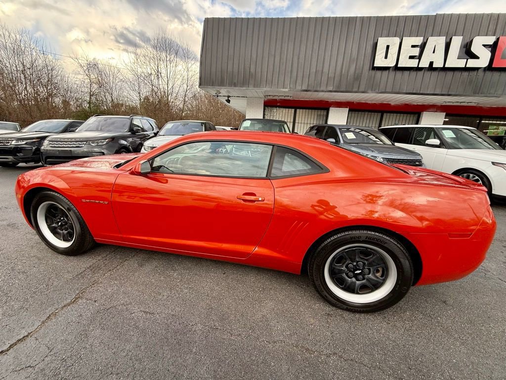 Used 2013 Chevrolet Camaro LS image 13
