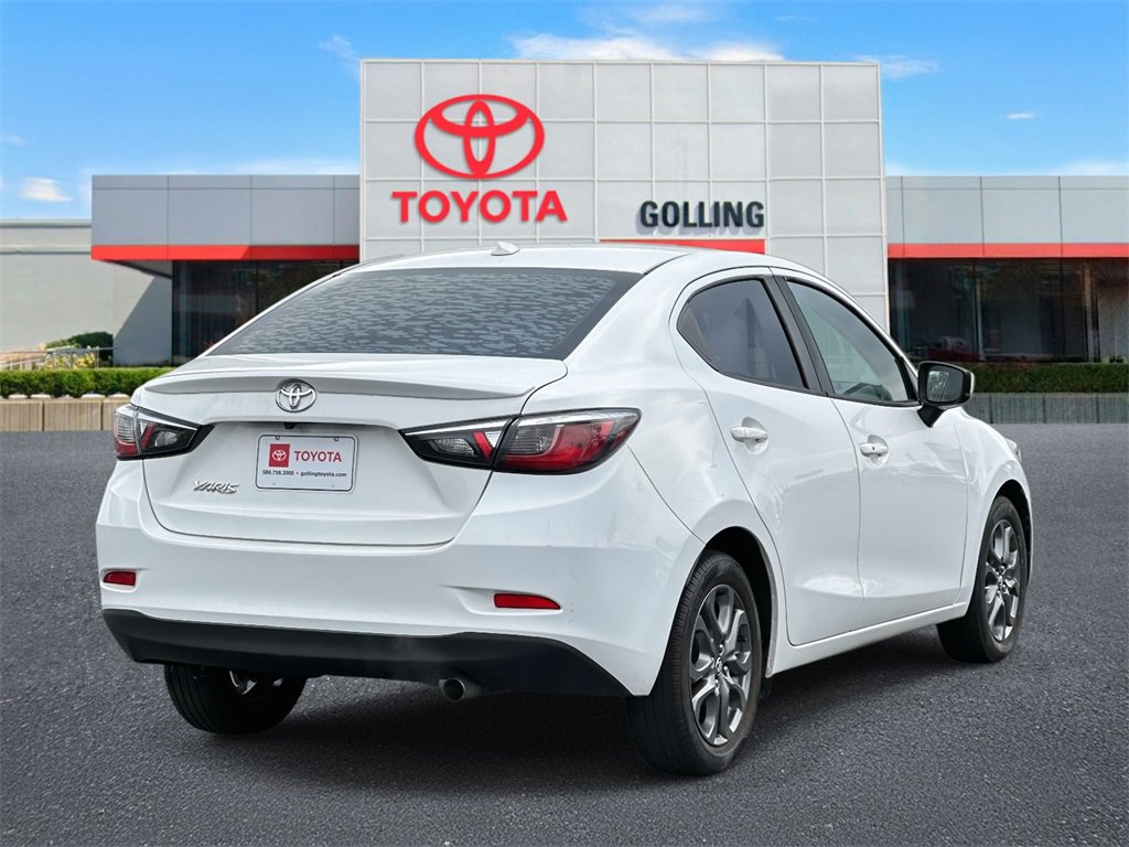 Used 2019 Toyota Yaris LE image 5