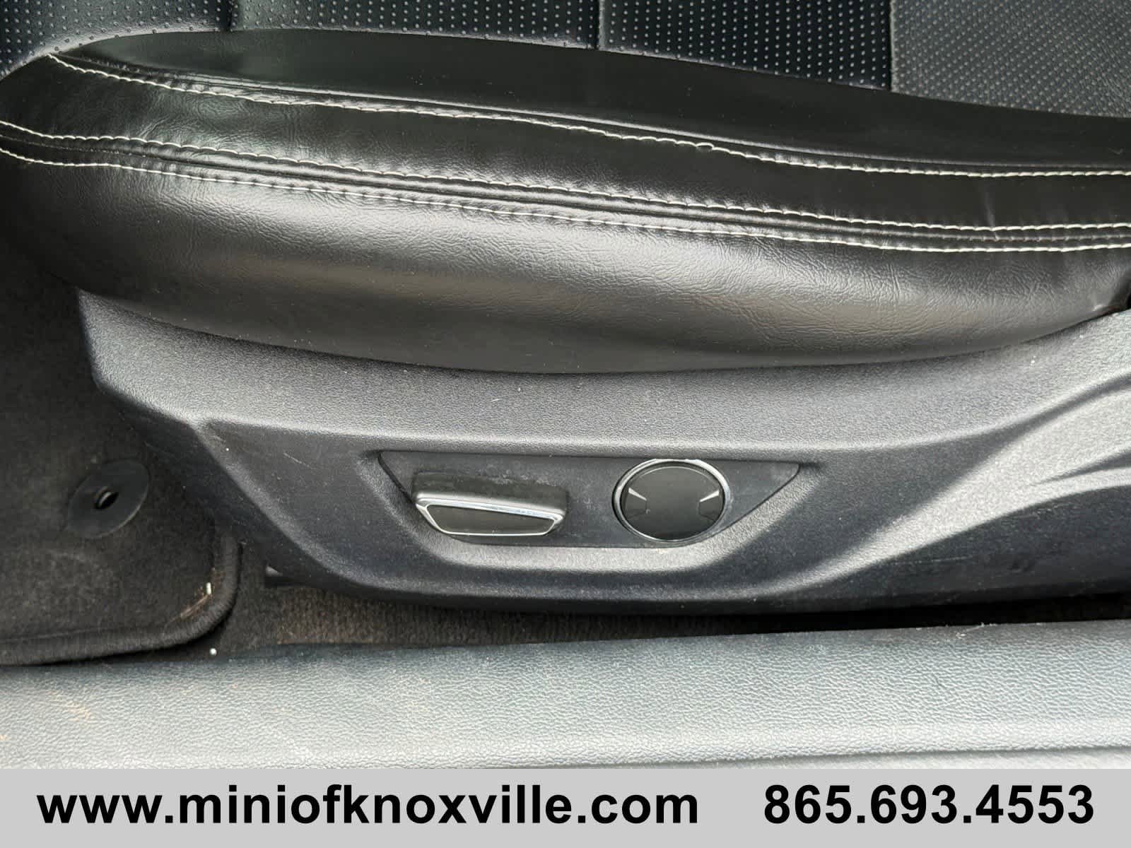 Used 2015 Ford Mustang GT Premium image 12