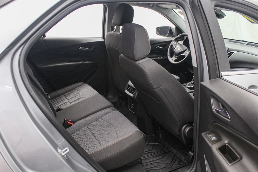 Used 2023 Chevrolet Equinox LT AWD/4WD image 23