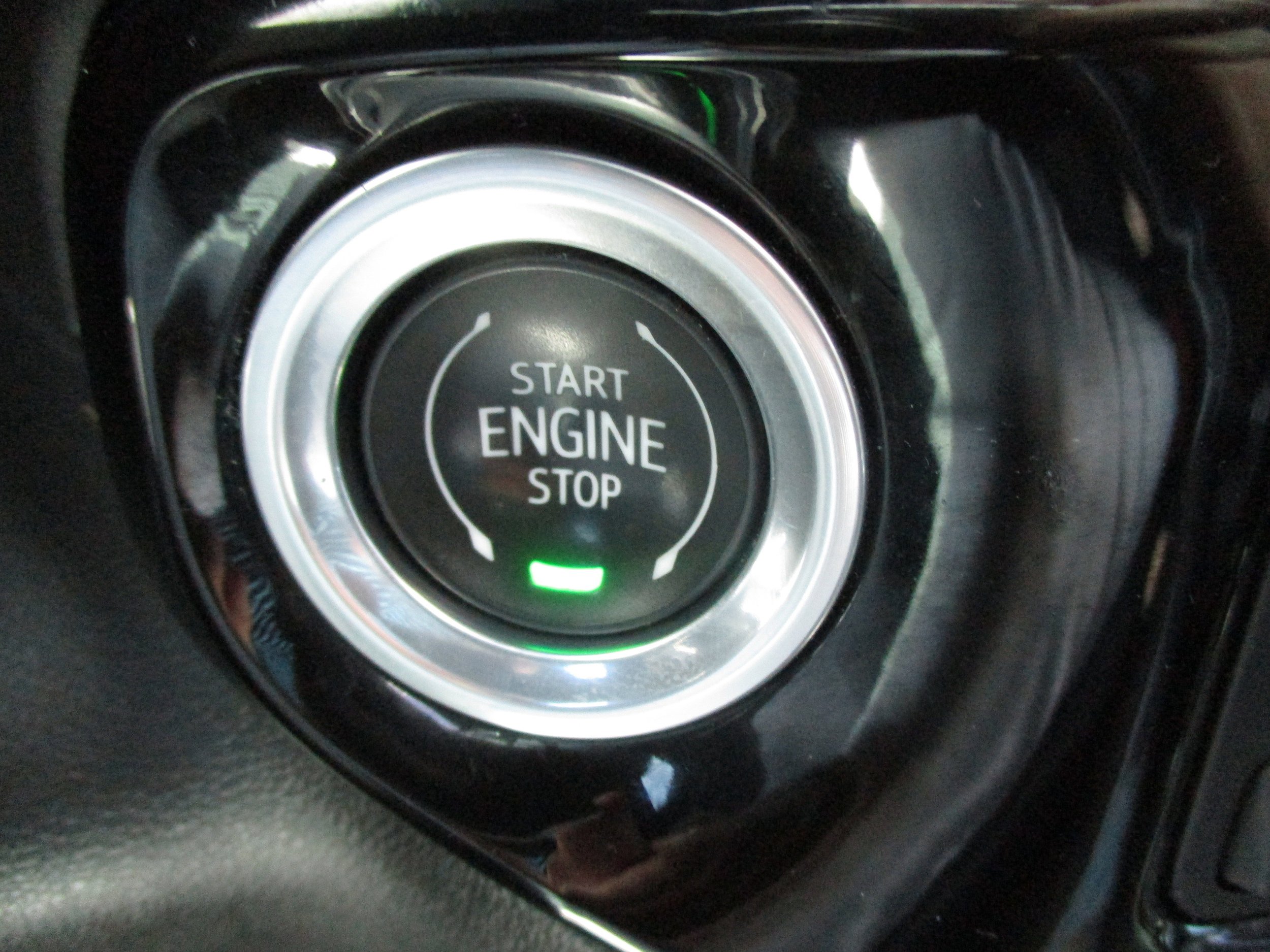 Used 2022 Chevrolet Silverado 1500 High Country w/ High Country Premium Package AWD/4WD image 23
