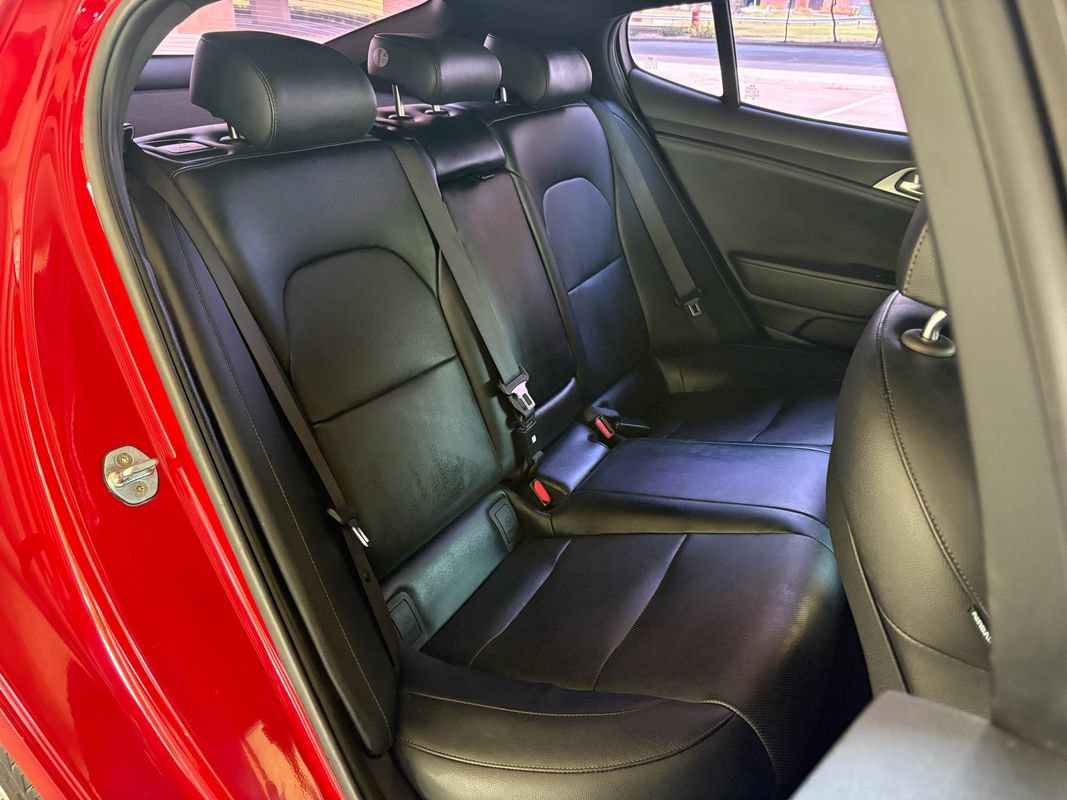 Used 2019 Kia Stinger GT RWD image 34