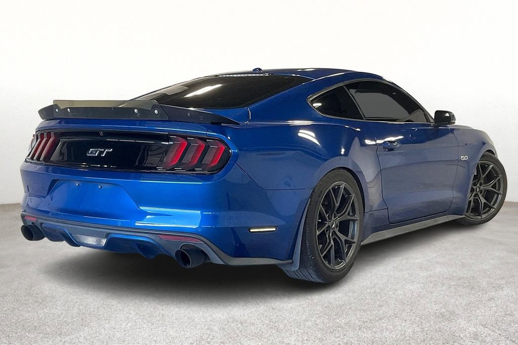 Used 2017 Ford Mustang GT Premium w/ GT Performance Package image 2