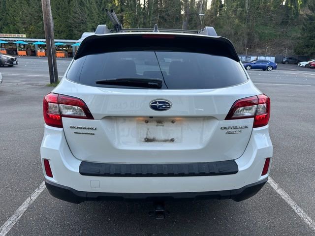 Used 2017 Subaru Outback 2.5i Premium image 6