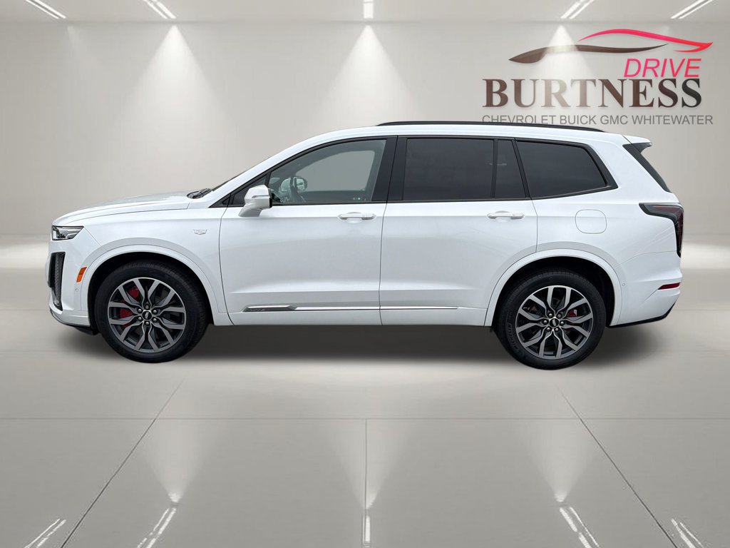 Certified 2023 Cadillac XT6 Sport w/ Platinum Package AWD/4WD image 9