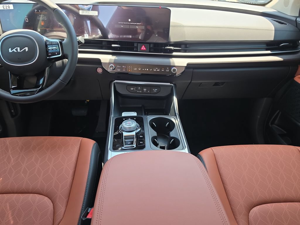 New 2026 Kia Carnival EX FWD image 15