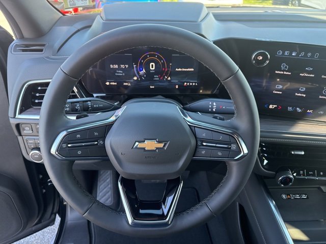 New 2026 Chevrolet Suburban Premier image 12