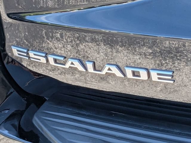 Used 2025 Cadillac Escalade Premium Luxury AWD/4WD image 12