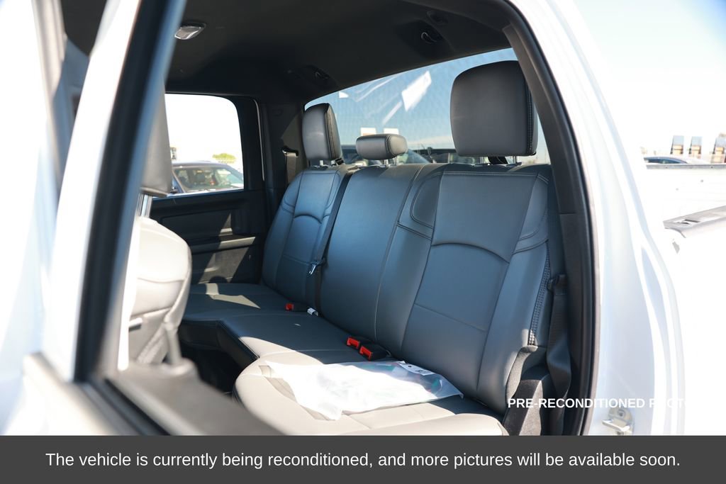 Used 2024 RAM 2500 Tradesman w/ Chrome Appearance Group image 12