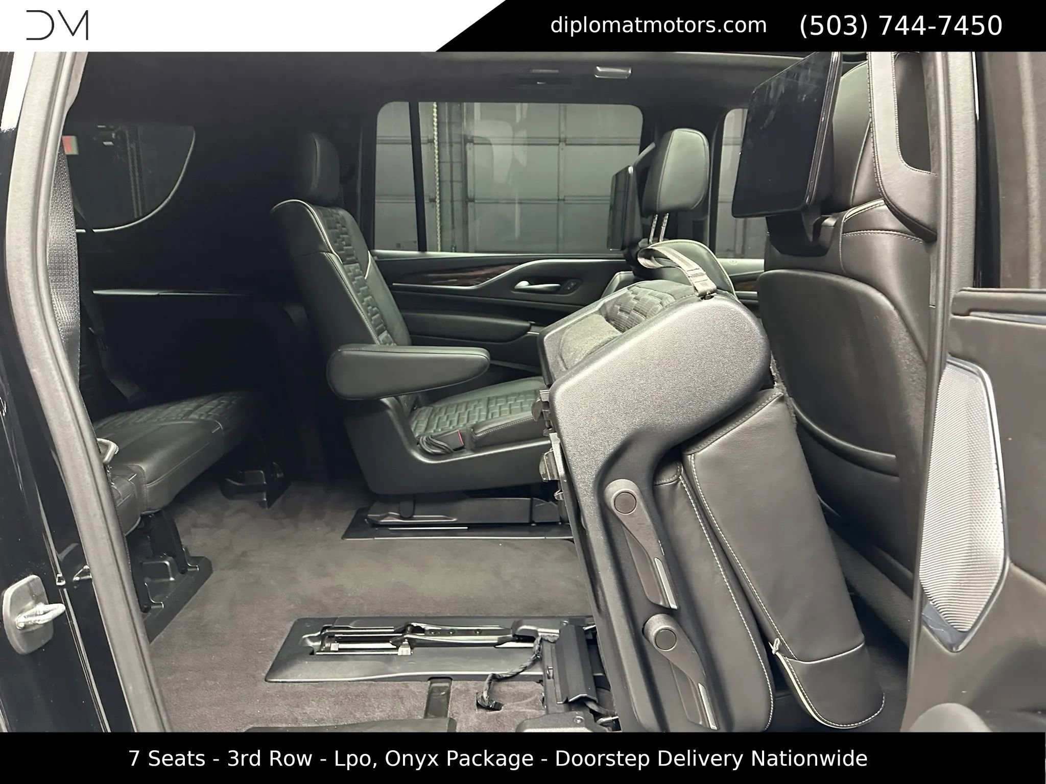 Used 2023 Cadillac Escalade ESV Sport Platinum w/ LPO, ONYX Package AWD/4WD image 22