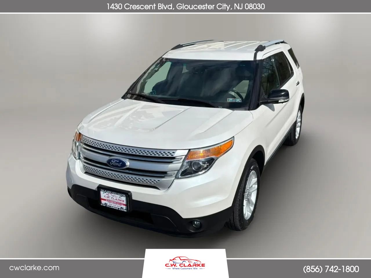 Used 2015 Ford Explorer XLT w/ Equipment Group 202A image 2