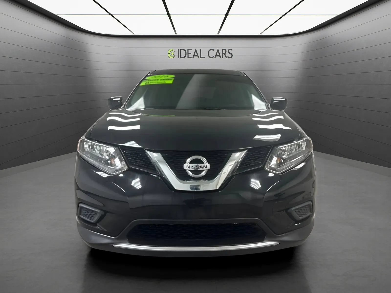 Used 2016 Nissan Rogue S FWD image 2