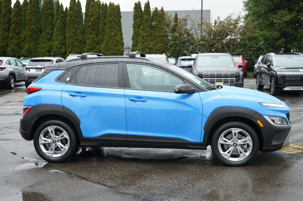 Certified 2023 Hyundai Kona SEL AWD/4WD image 4