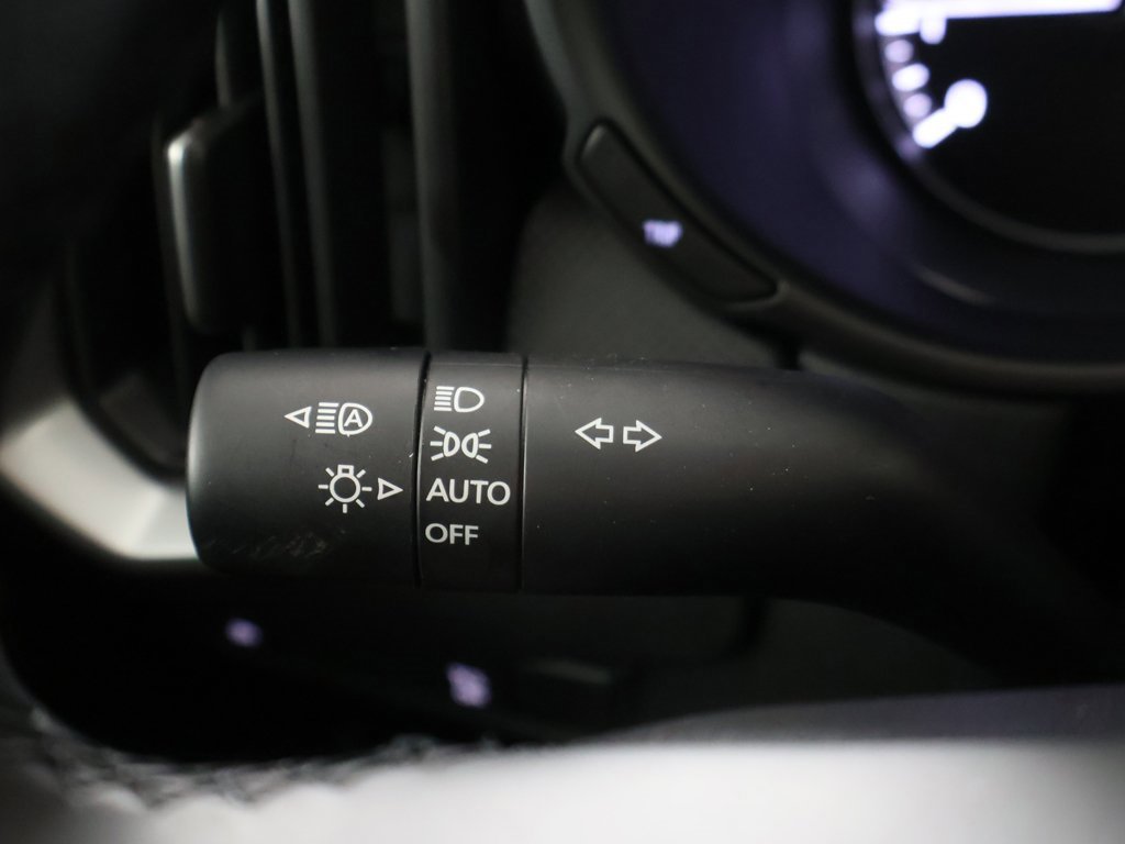 Used 2025 MAZDA CX-50 AWD 2.5 S w/ Premium Package image 41