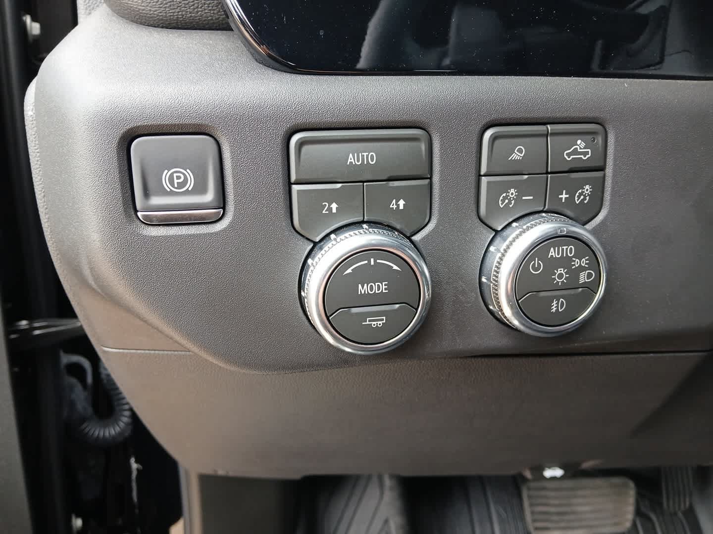 Used 2026 GMC Sierra 1500 Elevation w/ Elevation Premium Package AWD/4WD image 29