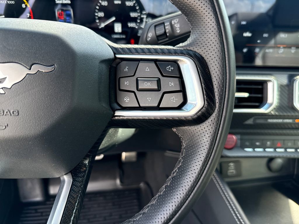 Certified 2025 Ford Mustang Premium image 16