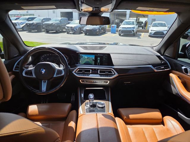Used 2022 BMW X5 M50i w/ Executive Package AWD/4WD image 22