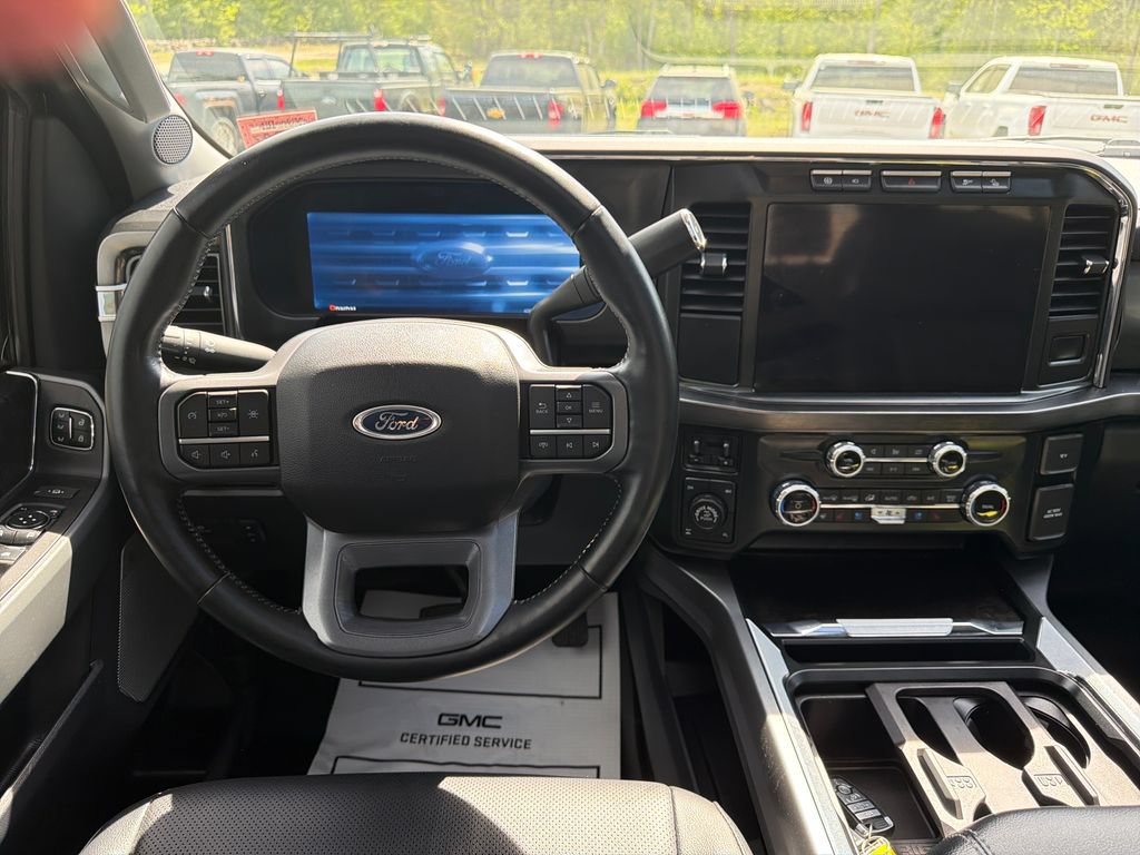 Used 2023 Ford F250 Lariat w/ Tremor Off-Road Package AWD/4WD image 19