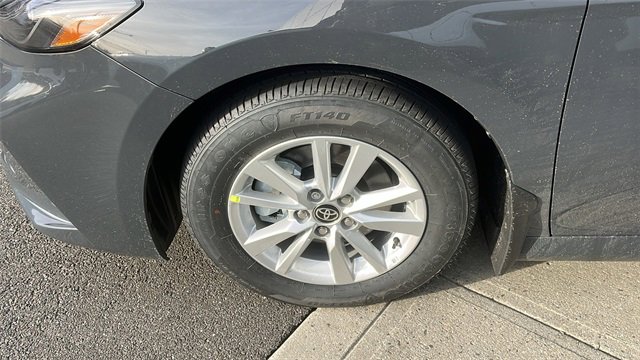 New 2026 Toyota Camry LE image 5