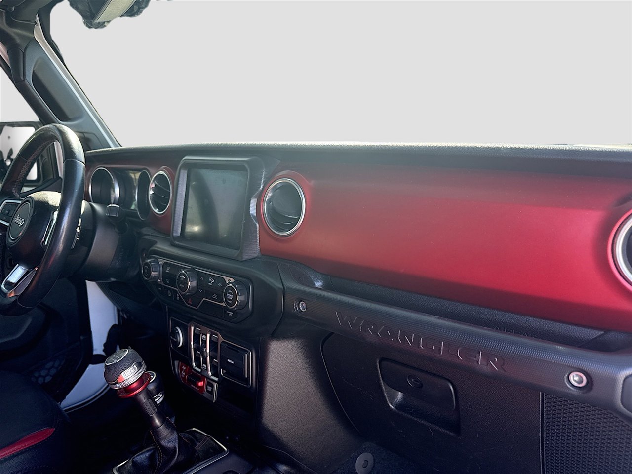 Used 2018 Jeep Wrangler Unlimited Rubicon image 29