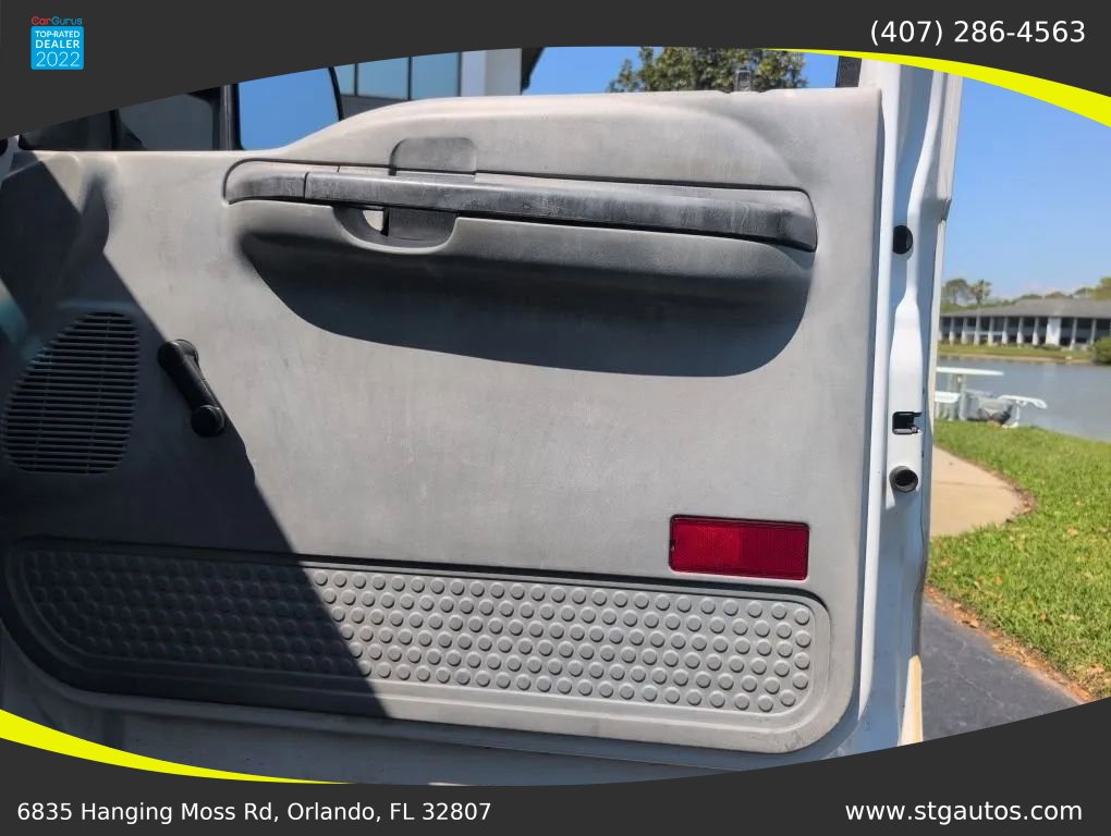 Used 2005 Ford F350 XL image 20