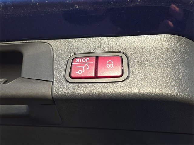 New 2026 Mercedes-Benz GLB 250 4MATIC image 30