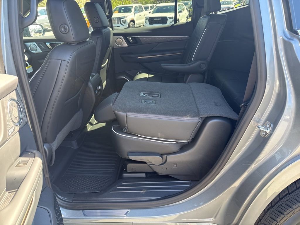 New 2026 Buick Enclave Avenir w/ Super Cruise Package AWD/4WD image 60