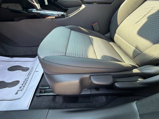 New 2026 Chevrolet Trax LT w/ Sunroof Package FWD image 37