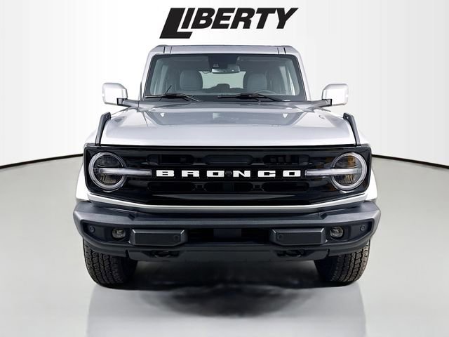 Used 2023 Ford Bronco Outer Banks video 2