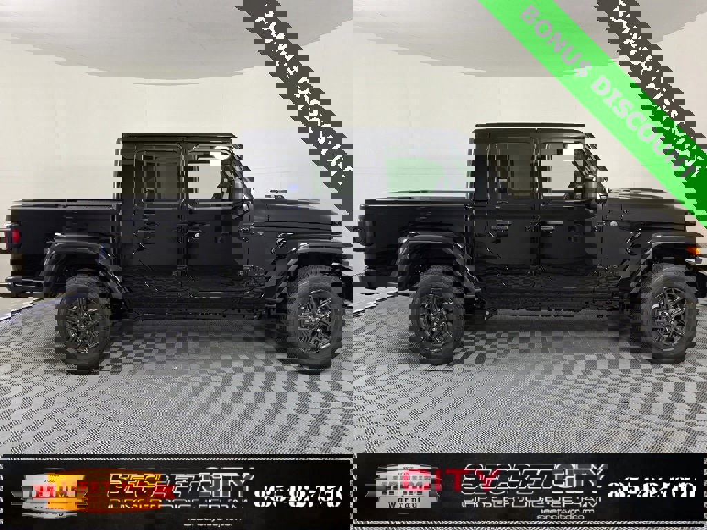 New 2025 Jeep Gladiator Sport image 8