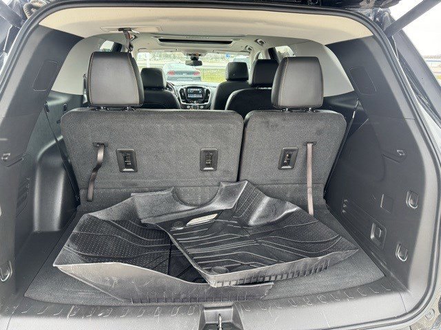 Used 2019 Chevrolet Traverse LT w/ LT Premium Package image 32