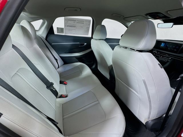 Used 2026 Hyundai Sonata SE FWD image 26