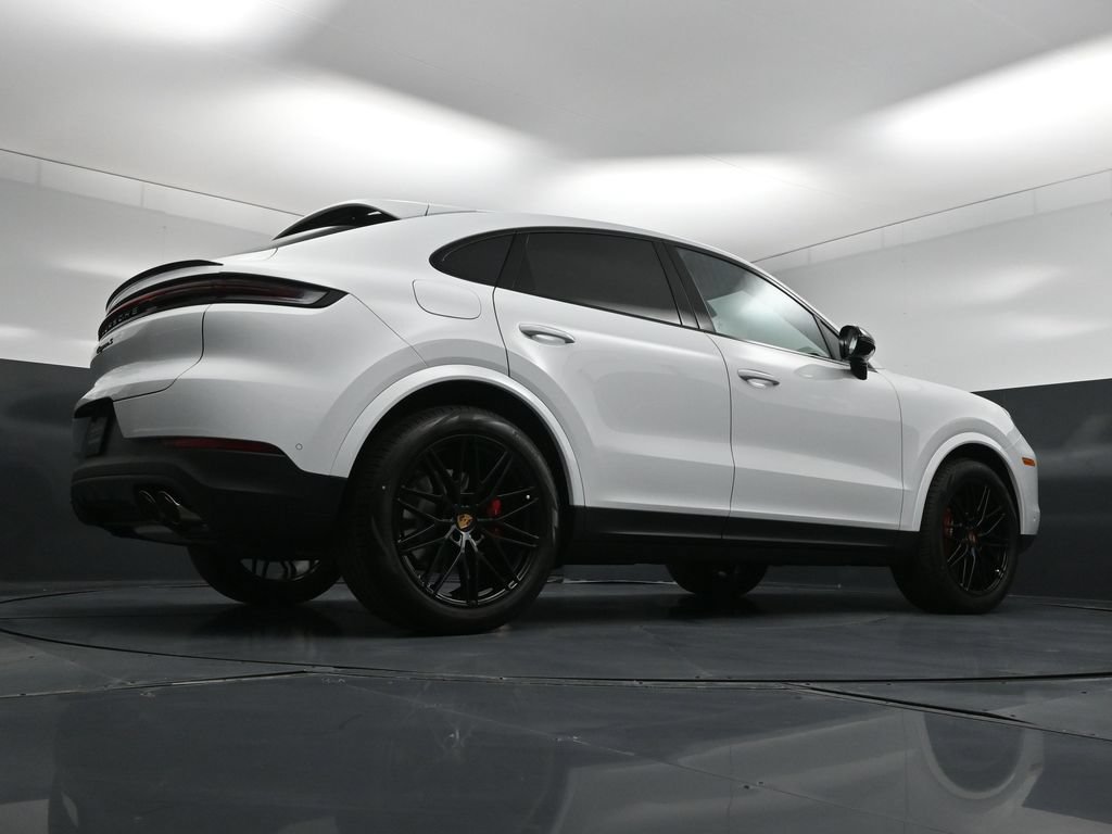 New 2026 Porsche Cayenne S AWD/4WD image 26