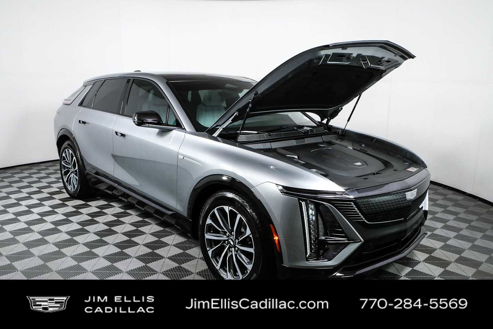Used 2024 Cadillac Lyriq Sport w/ LPO, Floor Liner Package AWD/4WD image 36