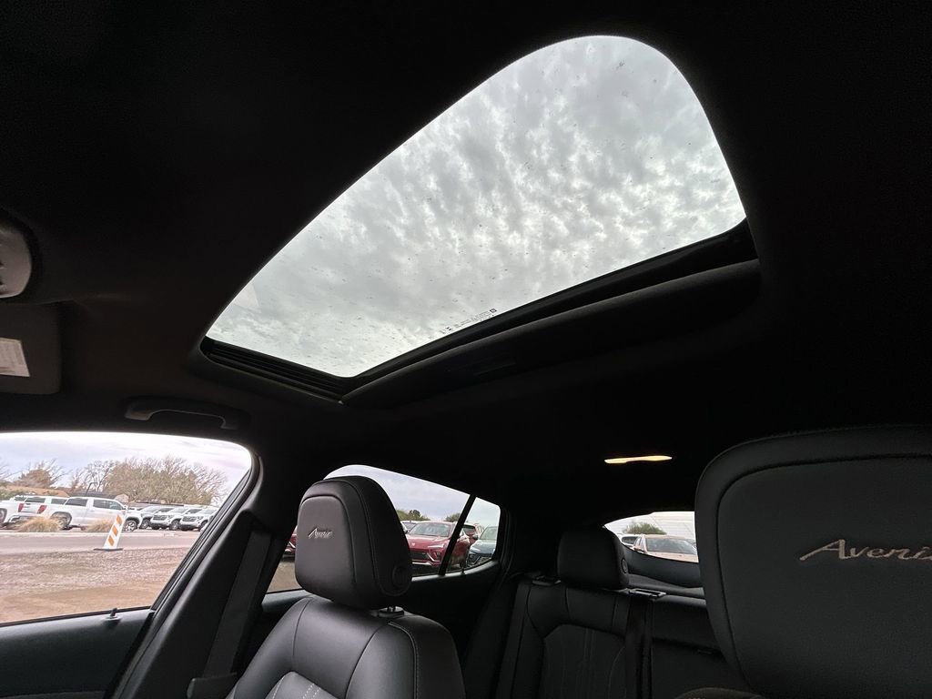 New 2026 Buick Envista Sport Touring FWD image 19
