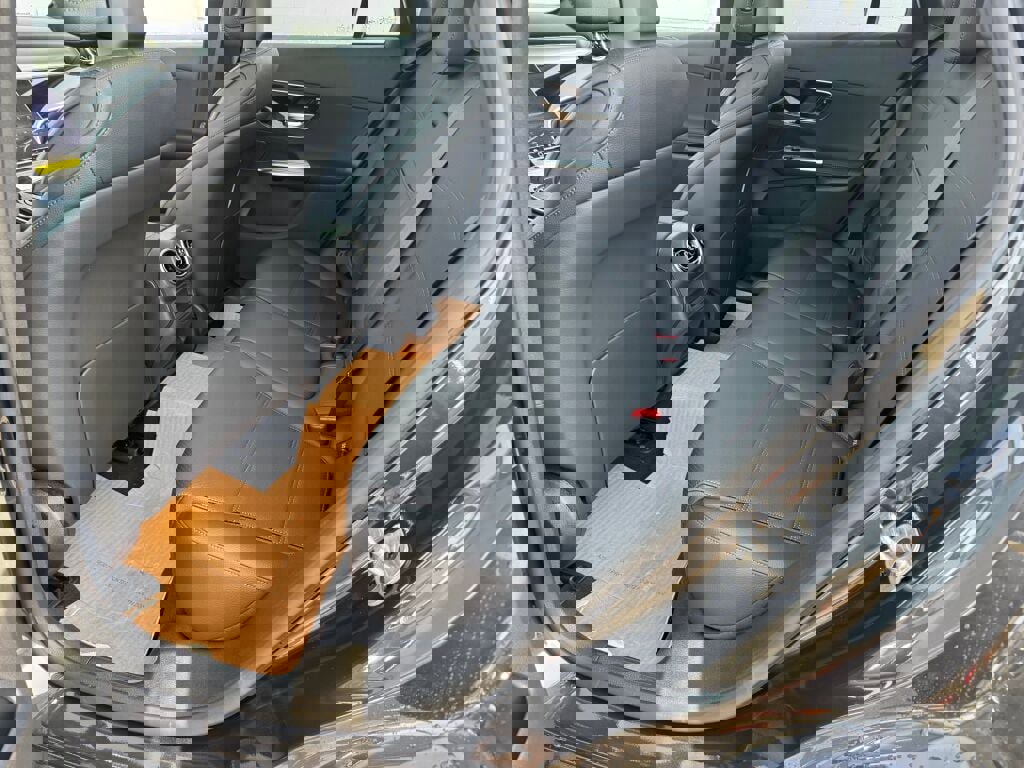 New 2026 Mercedes-Benz GLC 300 4MATIC image 15