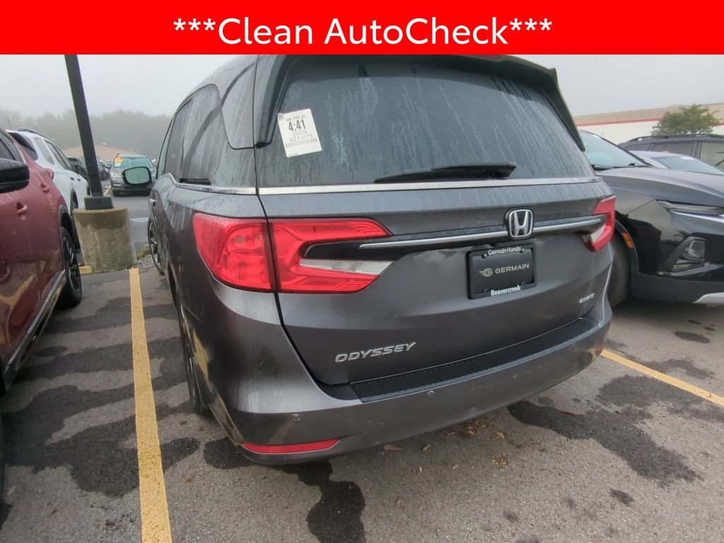 Used 2023 Honda Odyssey Elite image 4