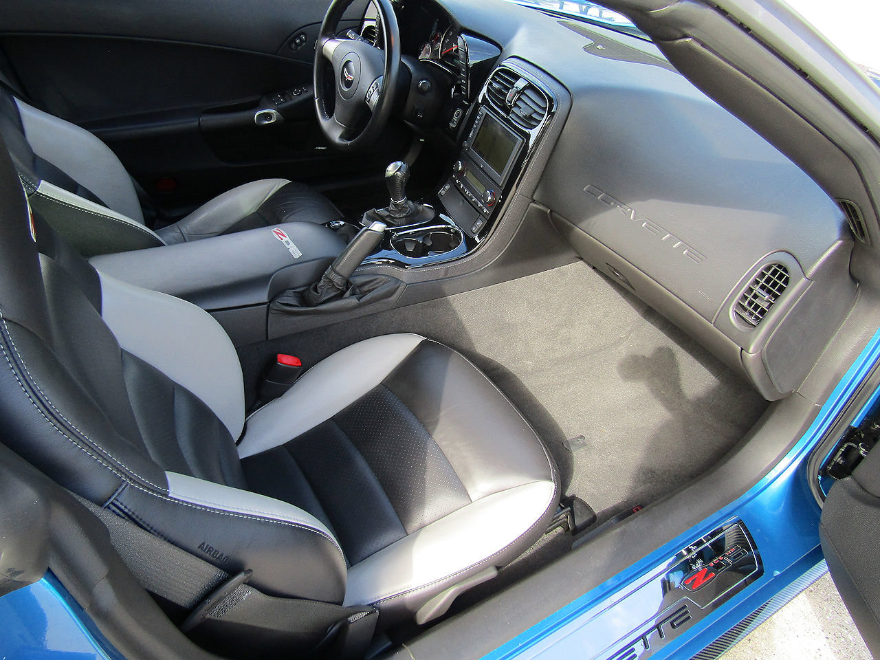 Used 2008 Chevrolet Corvette Z06 RWD image 12