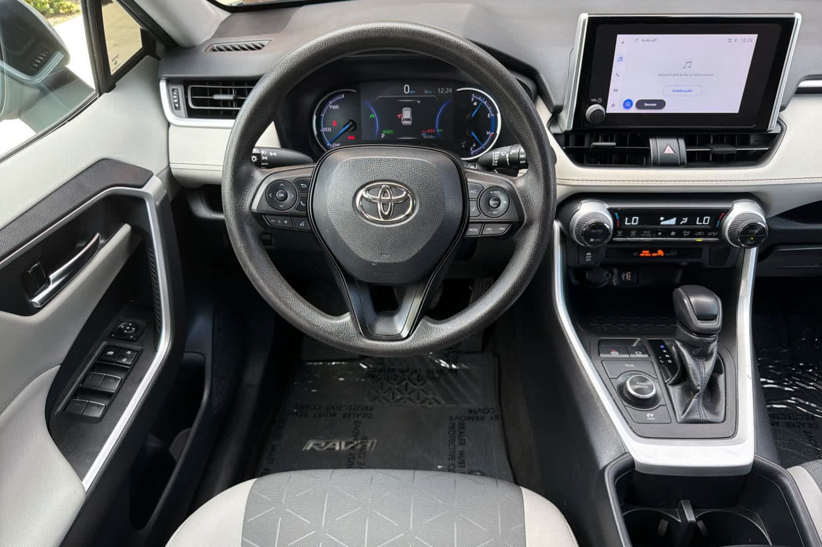 Certified 2023 Toyota RAV4 XLE AWD/4WD image 15