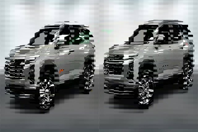 New 2026 Chevrolet Equinox LT w/ Convenience Package II image 2
