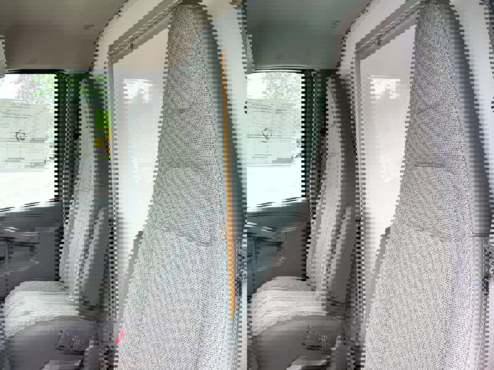 New 2025 Chevrolet Express 3500 w/ Power Convenience Package image 6